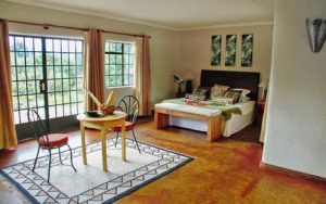 Sabyinyo Silverback Lodge bedroom